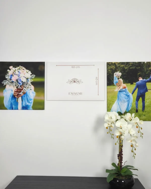 Fotoobrazy ze zdjęć na płótnie 60x40 cm na ścianie we wnętrzu