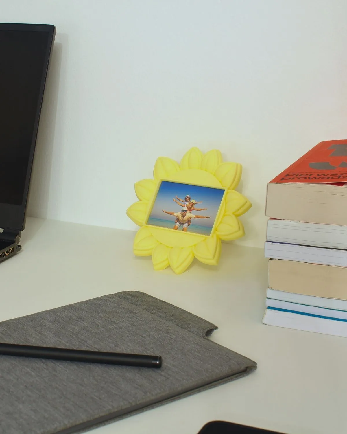 Magnes ze zdjęciem na lodówkę z wymiennym magnesem 8x5 cm - obrazek 7