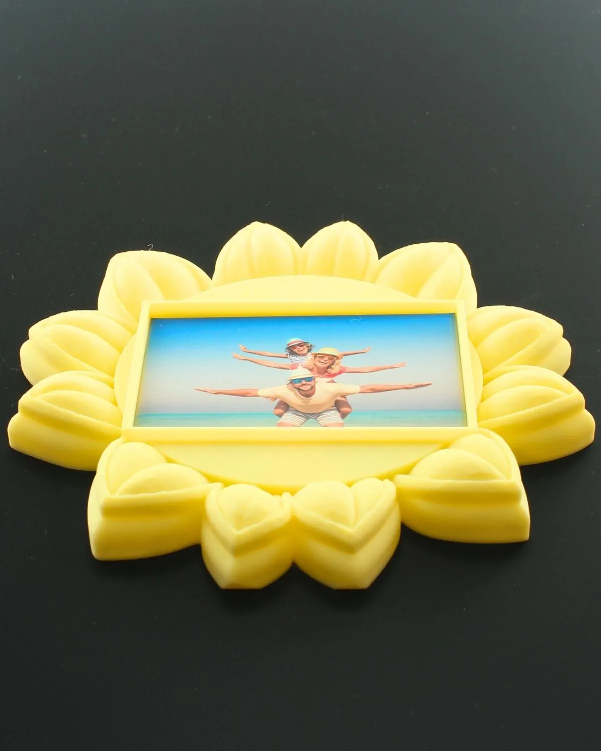 Magnes ze zdjęciem na lodówkę z wymiennym magnesem 8x5 cm - obrazek 3